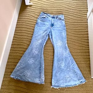 These are some really cute jeans that will make you really happy and playful.